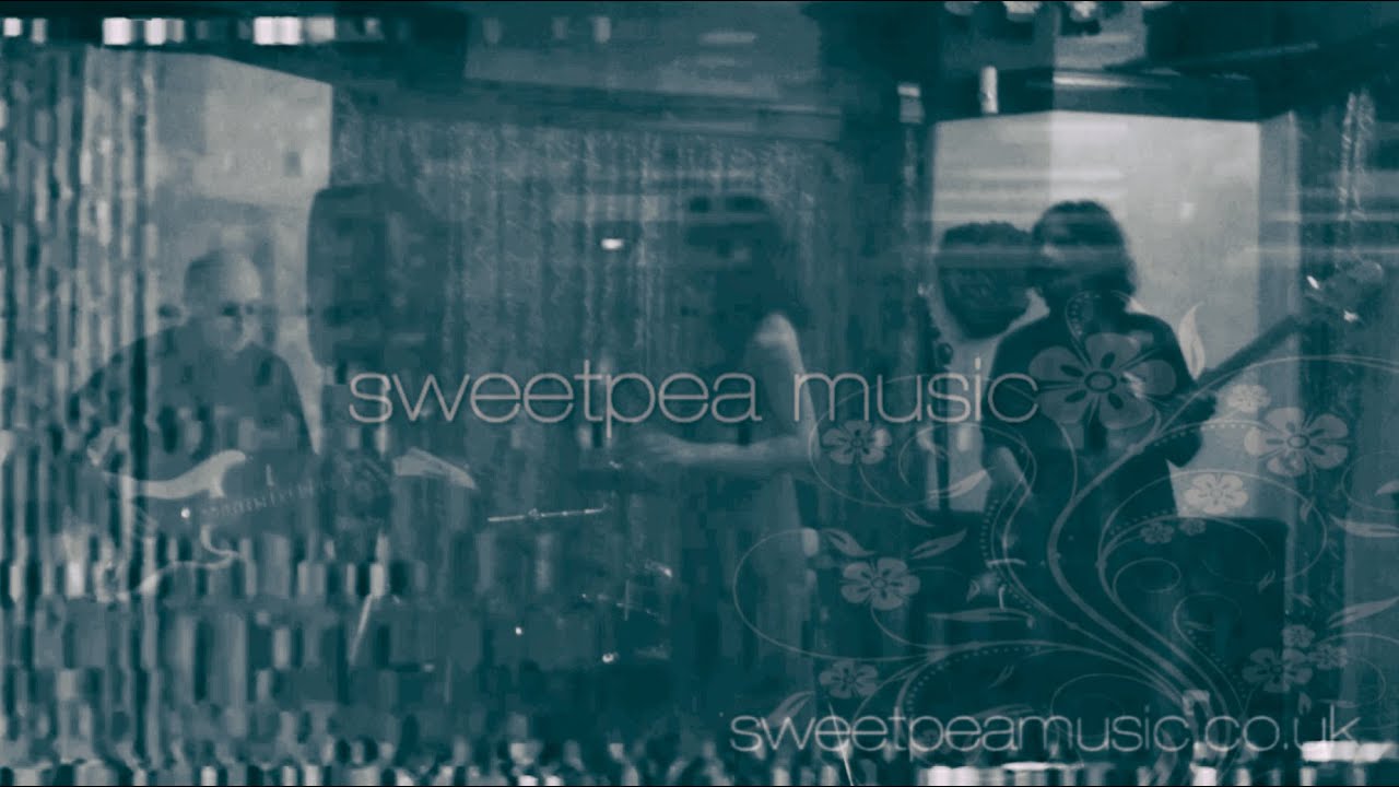 Valerie – Amy Winehouse Cover | Sweetpea Music Skipton