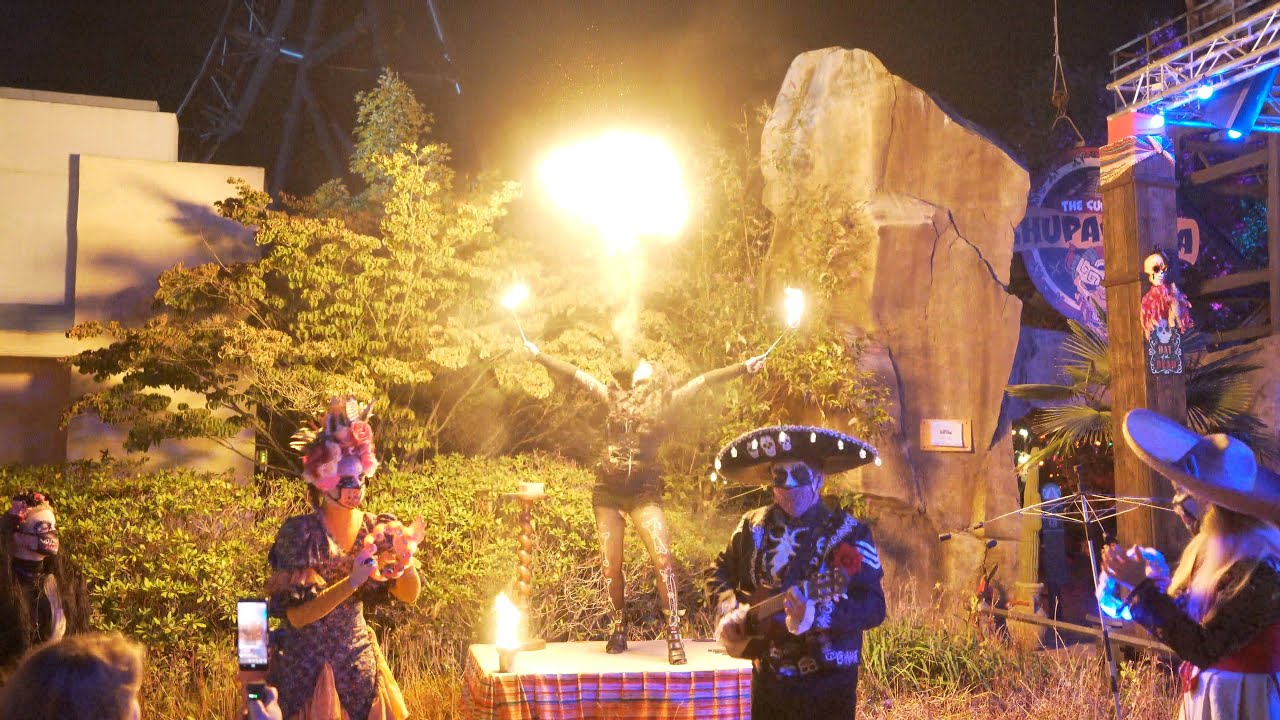 Das Halloween Horror Festival 2020 im Movie Park Germany - Neue Horror H&auml;user und Halloween Coaster