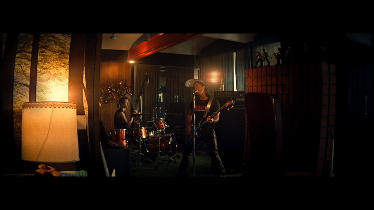 Third Eye Blind  - 10 Days Late (Official Music Video)