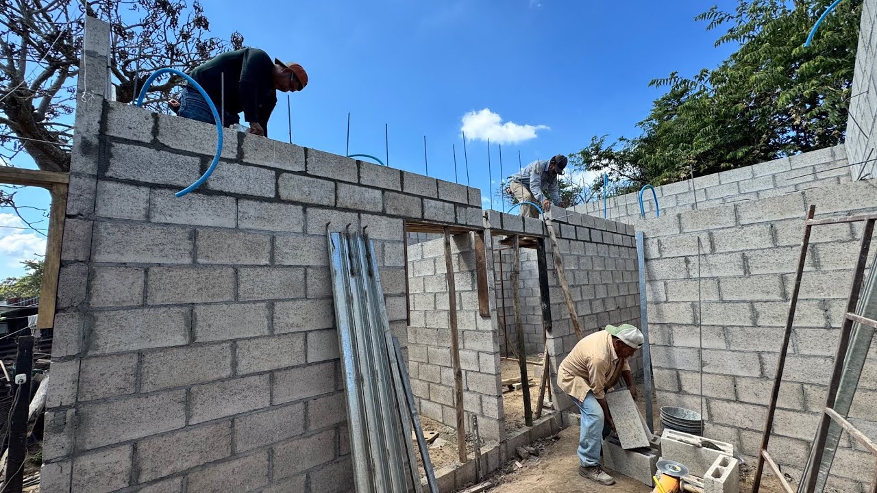 🔵Dia 18 de la construcción de la NUEVA CASA de William y familia/Donación CASA #55 El Salvador 🇸🇻
