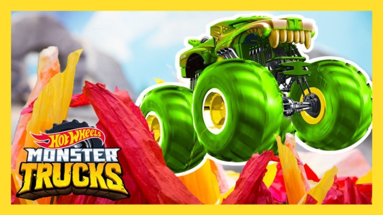 ПРЫЖОК MONSTER TRUCKS ЧЕРЕЗ ОГНЕННУЮ СТЕНУ! | Monster Trucks | @HotWheelsRussia 3+