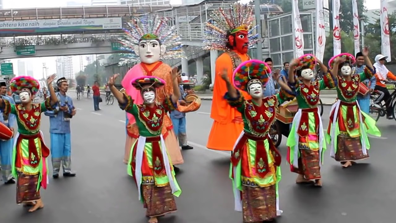 Ondel-Ondel Jakarta Car Free Day