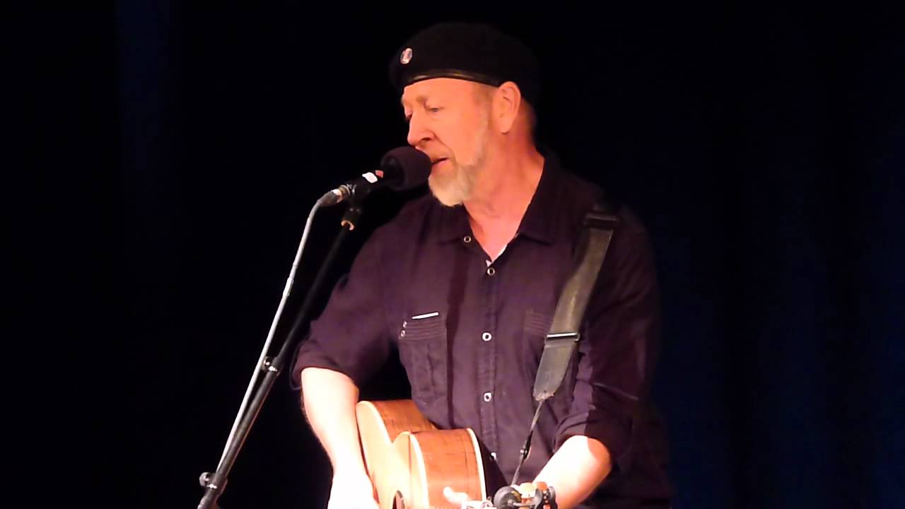 Richard Thompson - 'Keep Your Distance' (AMA, 2012)