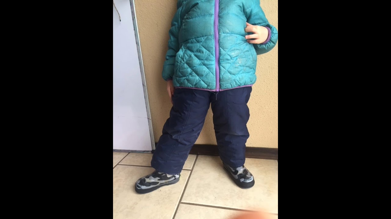 DRESSING YOUR CHILD FOR WINTER AT NATURE SCHOOL