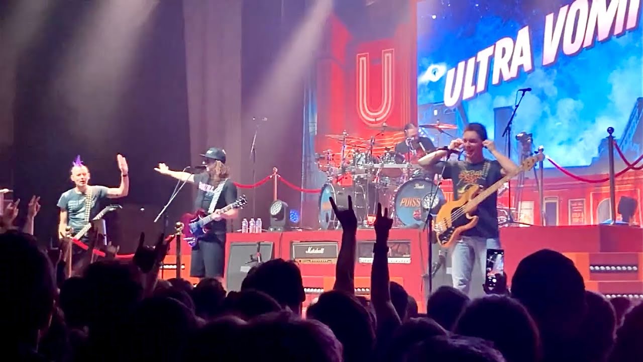 🔥Ultra Vomit parodie ORELSAN 😎🤘- Les Doigts de Metal (Concert Live Toulouse) 2024