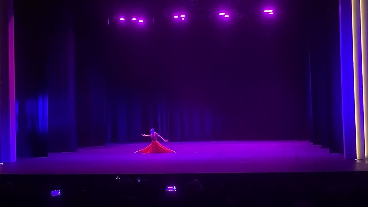 Bianka Skënderi 16 yrs (Voilà - Barbara Pravi) contemporary emotional dance.