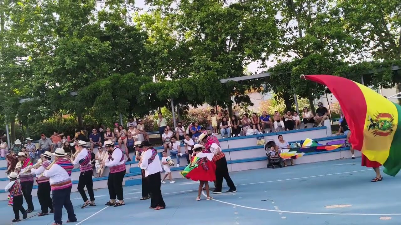 Representación Boliviana en Festival Intercultural de Villaverde Madrid 2025 (TARQUEADA)