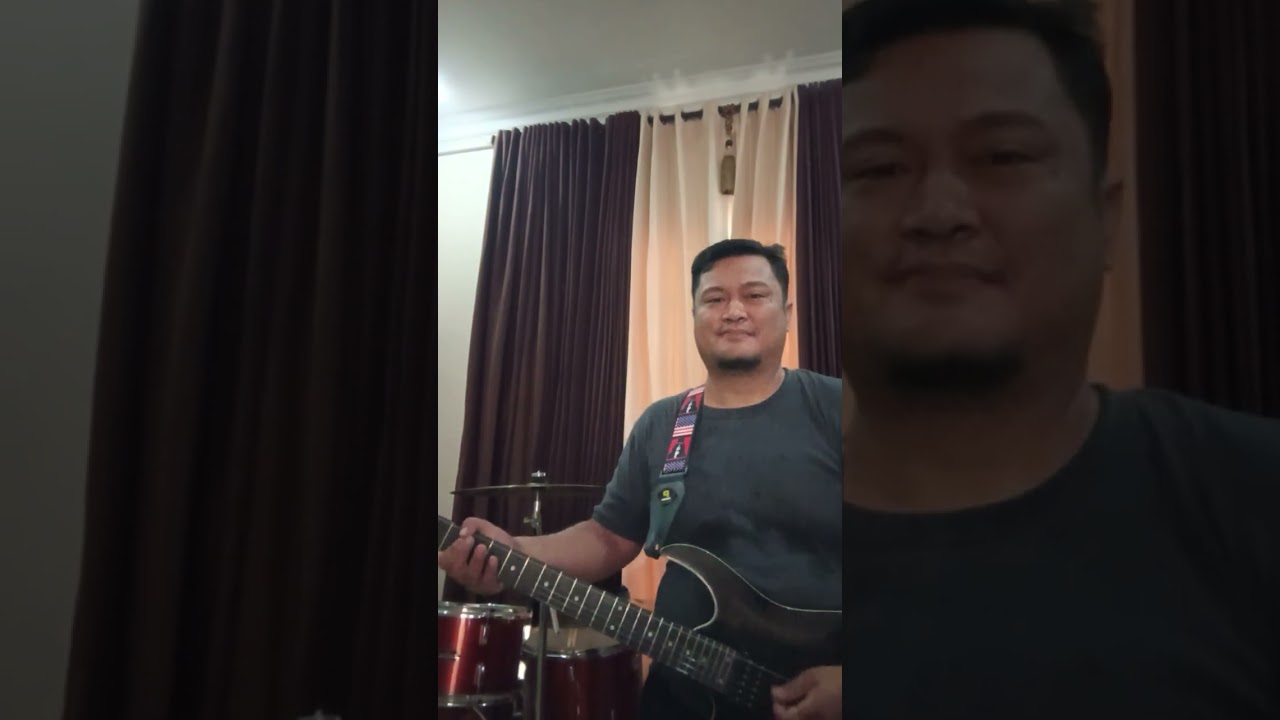 Di Tendang dari Langit😂😆.. 