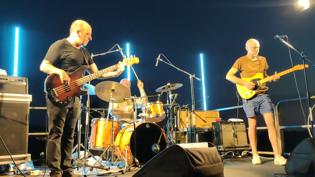 karate   Original Spies live