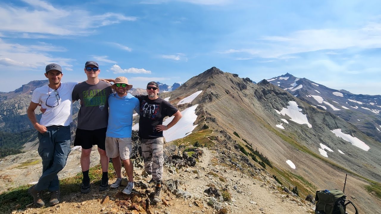 Backpacking Goat Rocks Wilderness