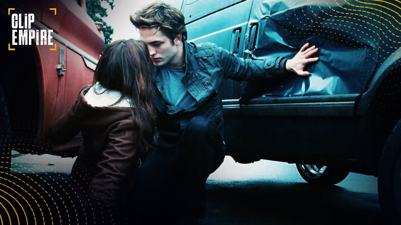 Edward Saves Bella From a Car Crash | Twilight