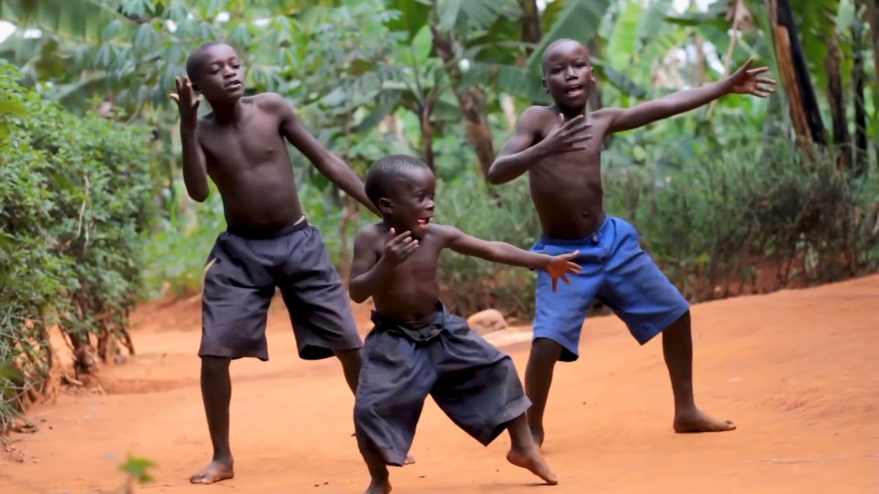 riva riva song dance performance by a&agrave;frican boys