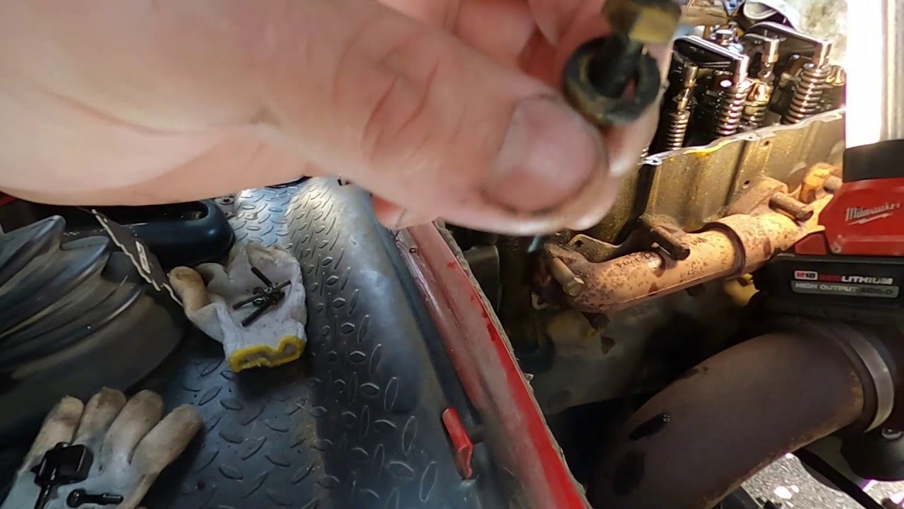 Caterpillar 3126E Injector Replaced