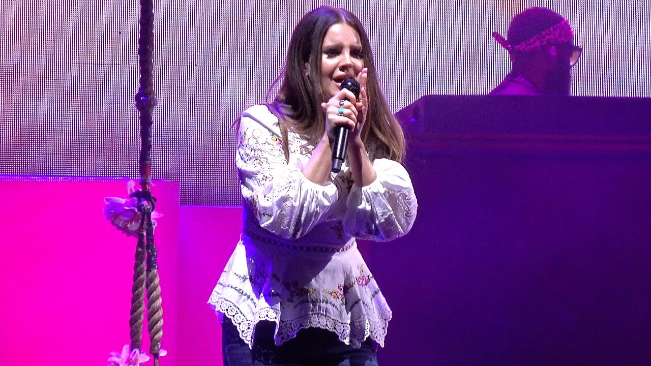 Lana Del Rey, Doin' Time (live), Greek Theatre, Berkeley, CA, October 6, 2019 (4K)