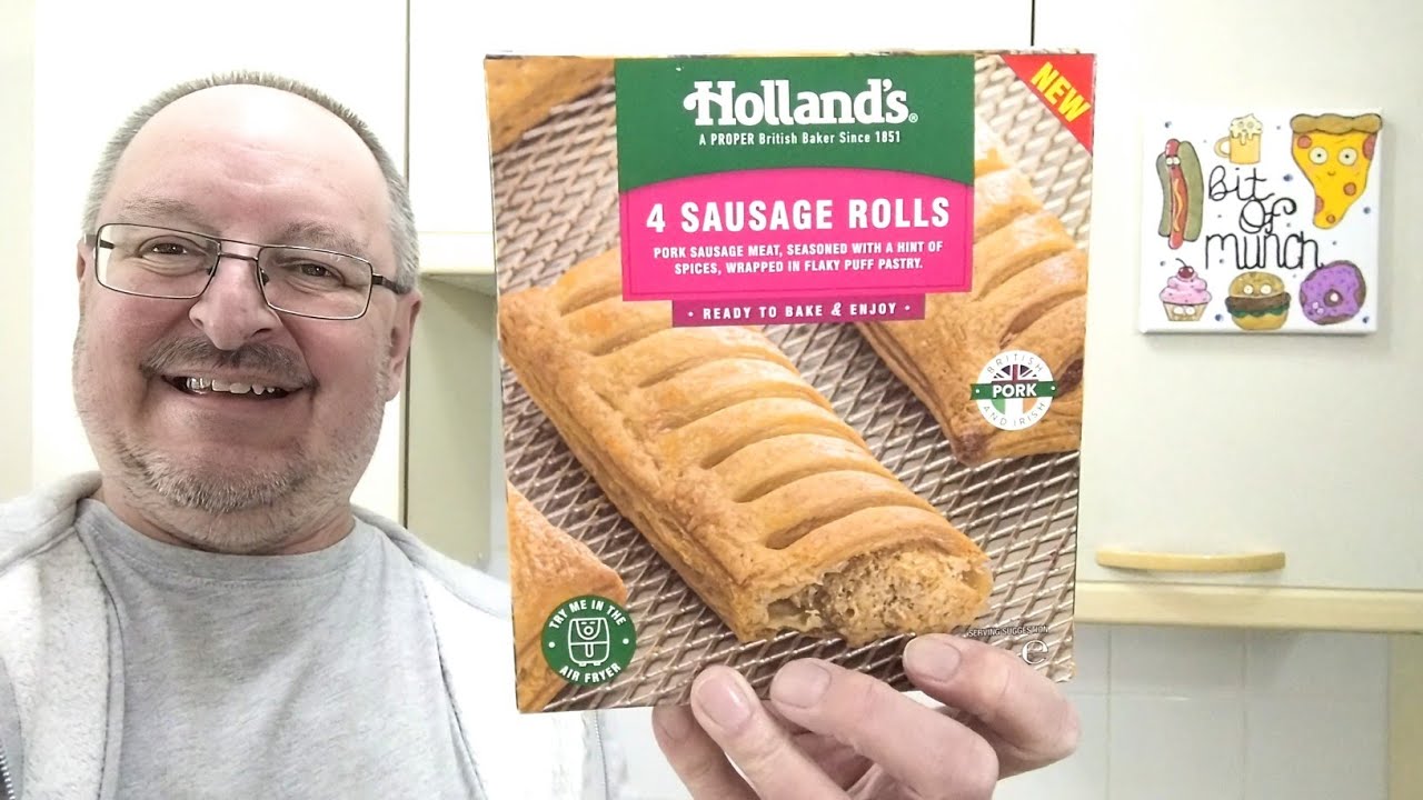Holland's Sausage Rolls ~ Food Review 