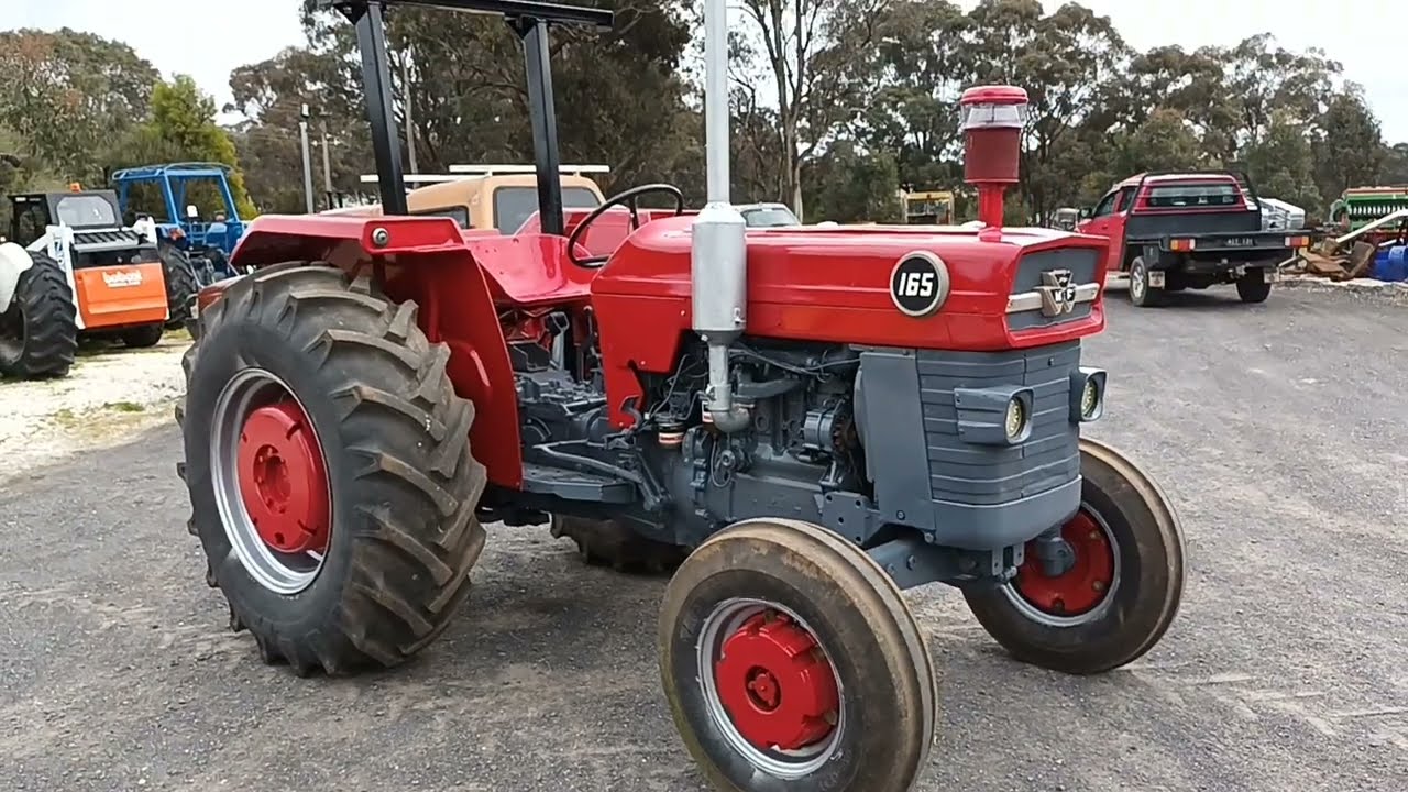 Massey Ferguson 165