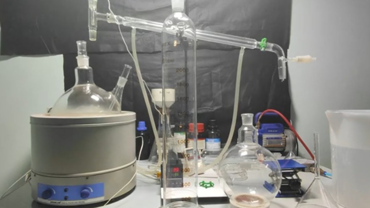 Simple distillation process | Distillation of water | making distilled water