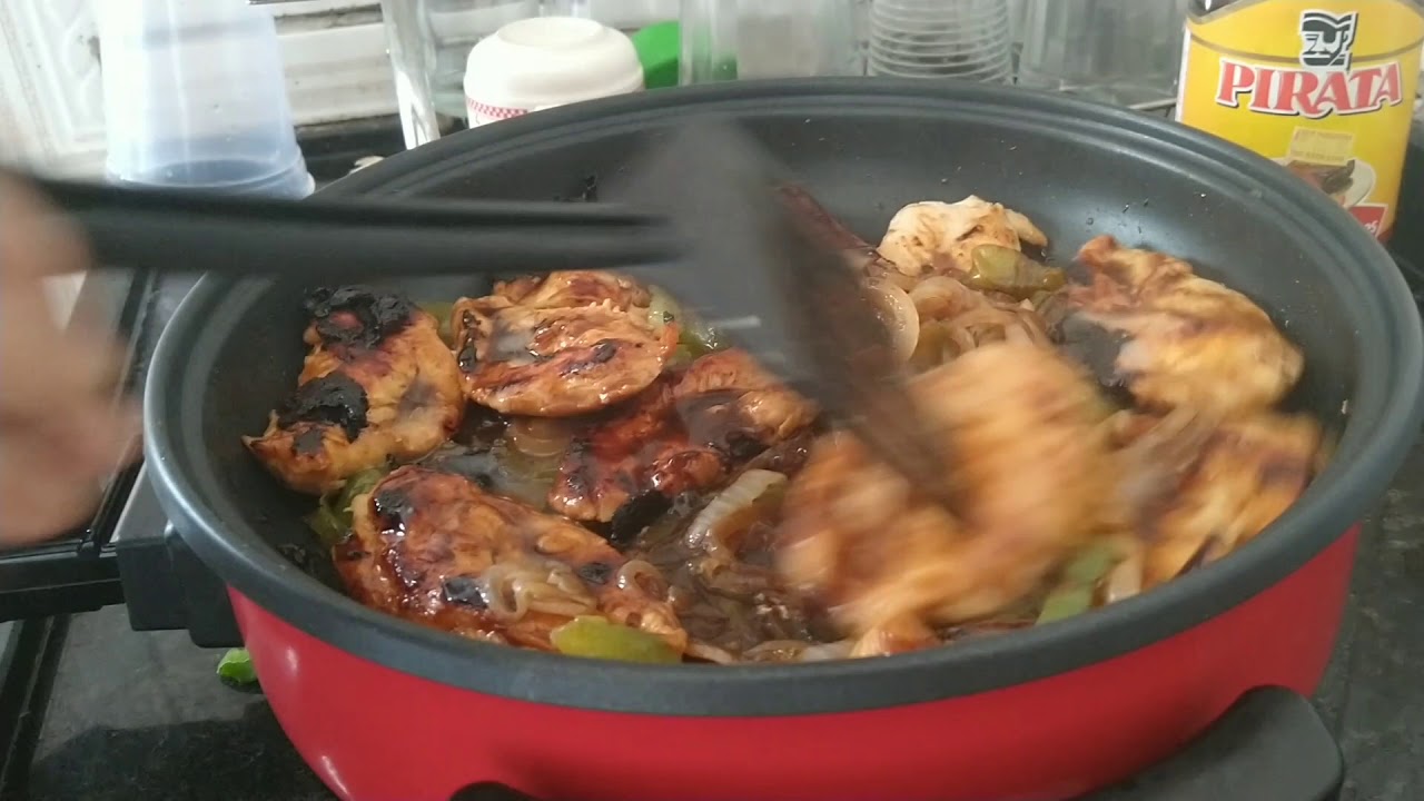 Filé de frango na panela elétrica