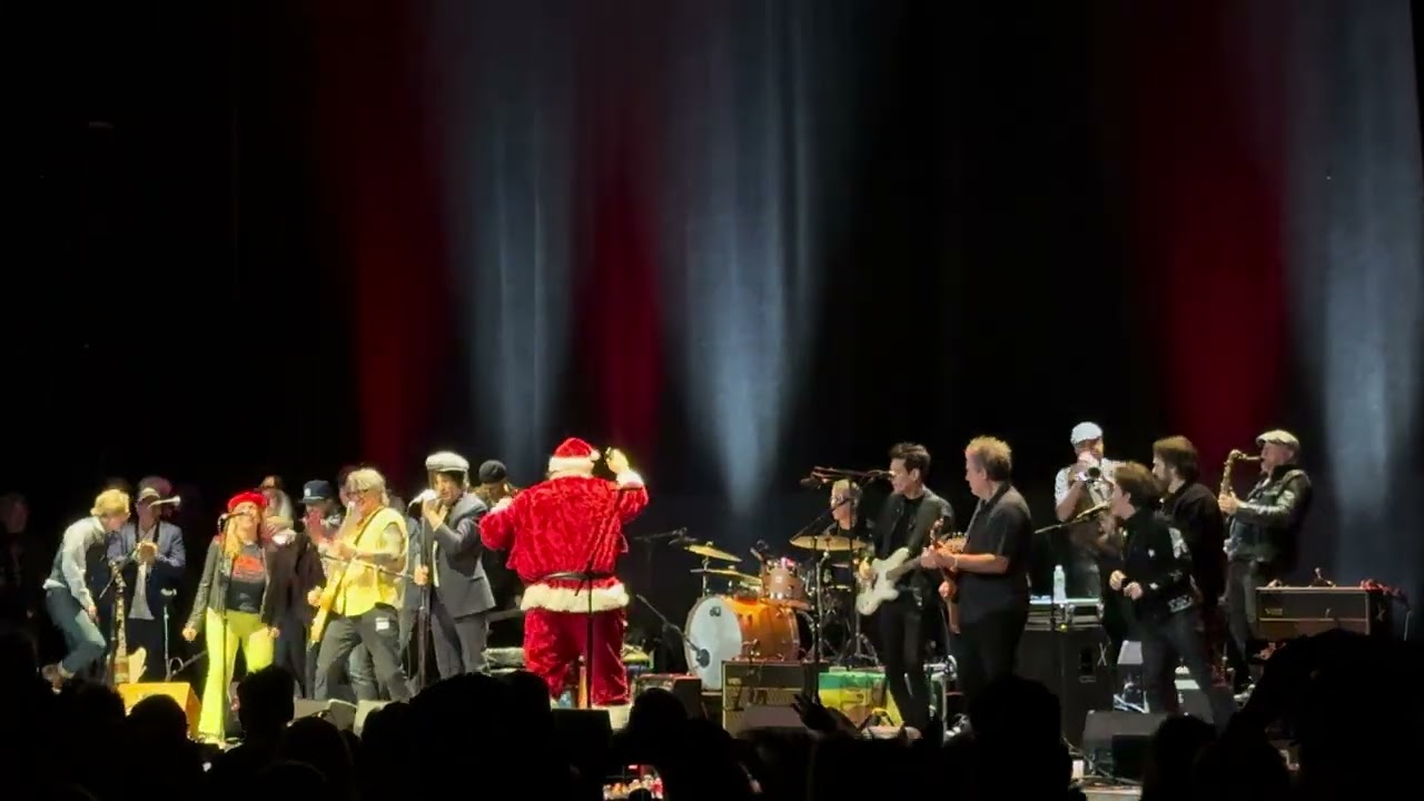 Do You Remember Rock n Roll Radio - Jesse Malin benefit finale @ The Beacon Theater NYC 12/2/24