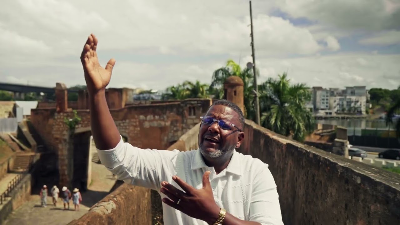 Ariel Abreu - Vamos alabar a Dios (Video Oficial)
