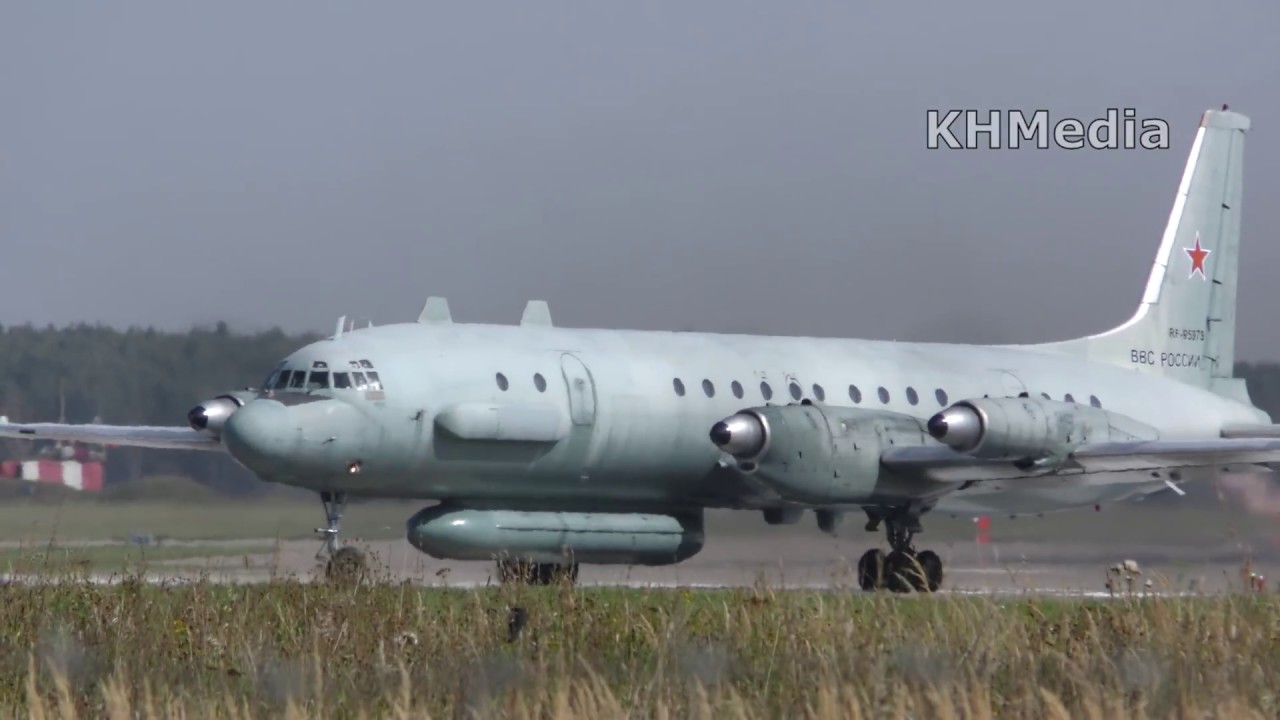 взлёт Ил-20М RF-95979 Кубинка 2018