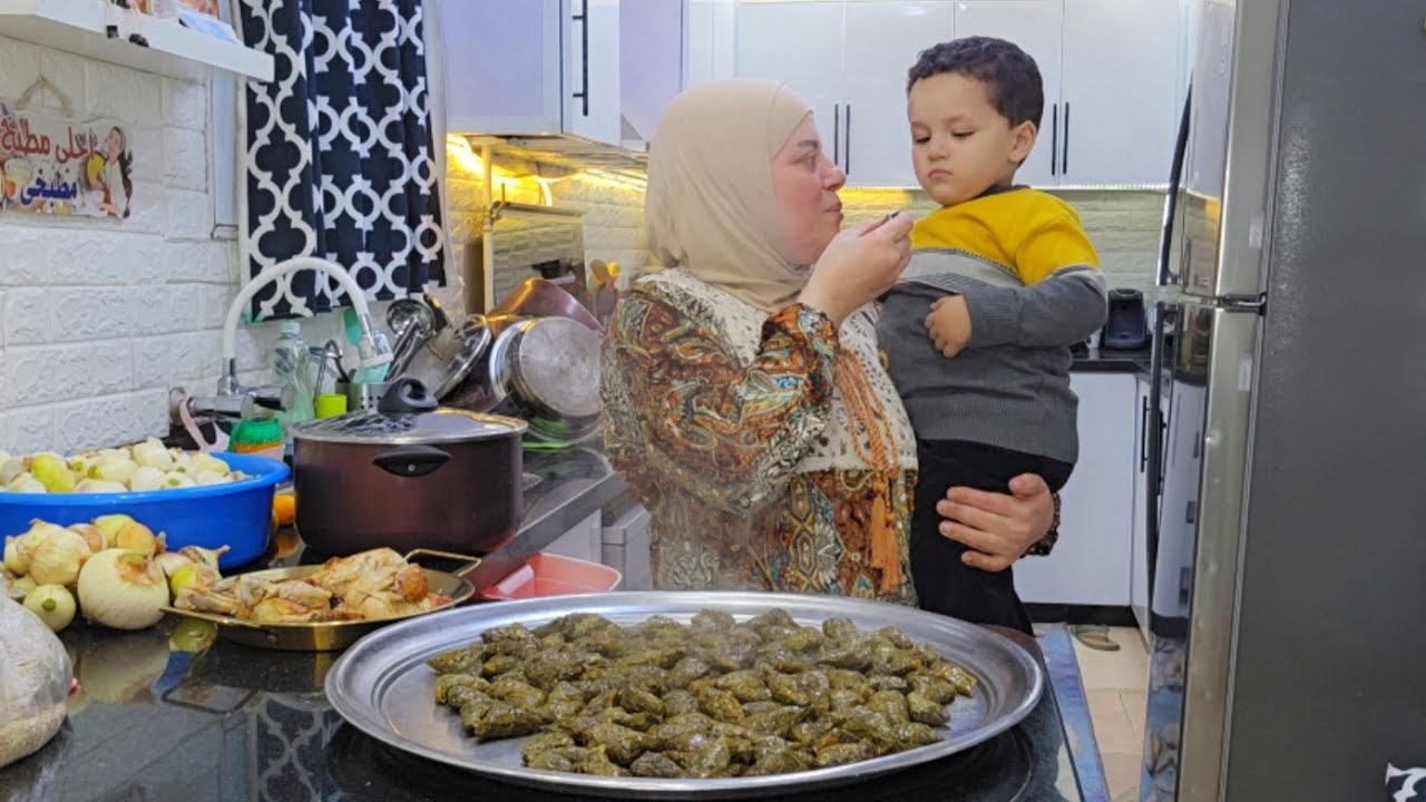 روتيني من اول اليوم اتقطم فيه وسطي جهزت الطماطم والبصل رمضان🌙اللهم نصرا يتعجب له اهل الارض والسماء🤲🏻