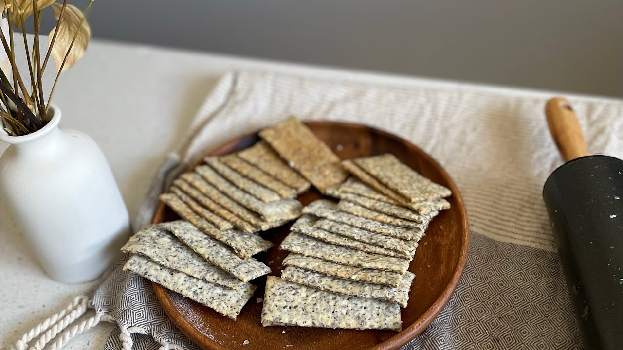 You never need to buy crackers again! Your Number 1 Sourdough Discard cracker recipe