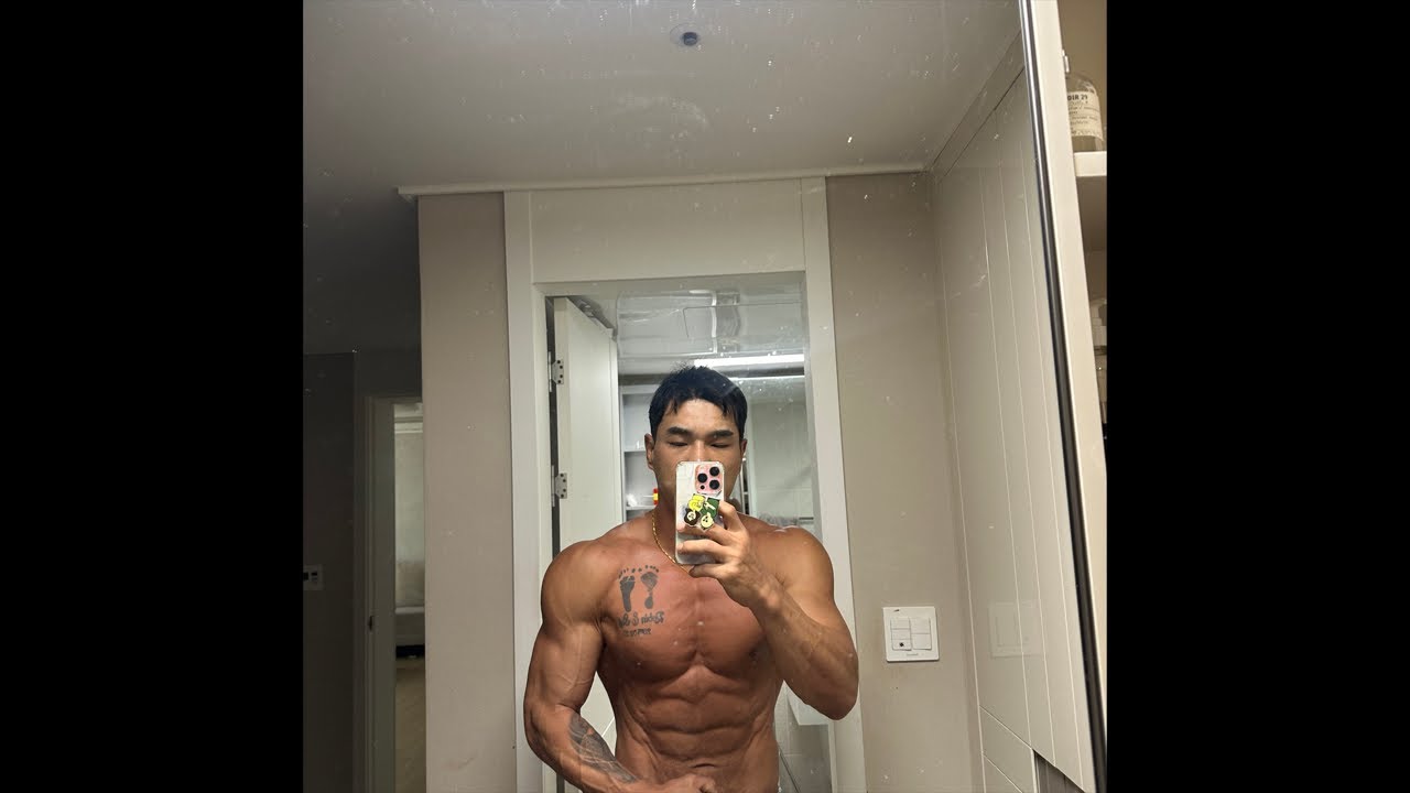 오늘 수지회복을 위해 족발 먹방🐳🐳