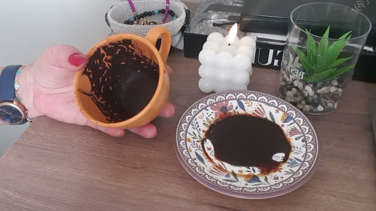FESATLIKTAN ÇATLIYOR OH SEFAM OLSUN SİNSİ KÖPEKLER DİYECEKSİN KAHVE FALI