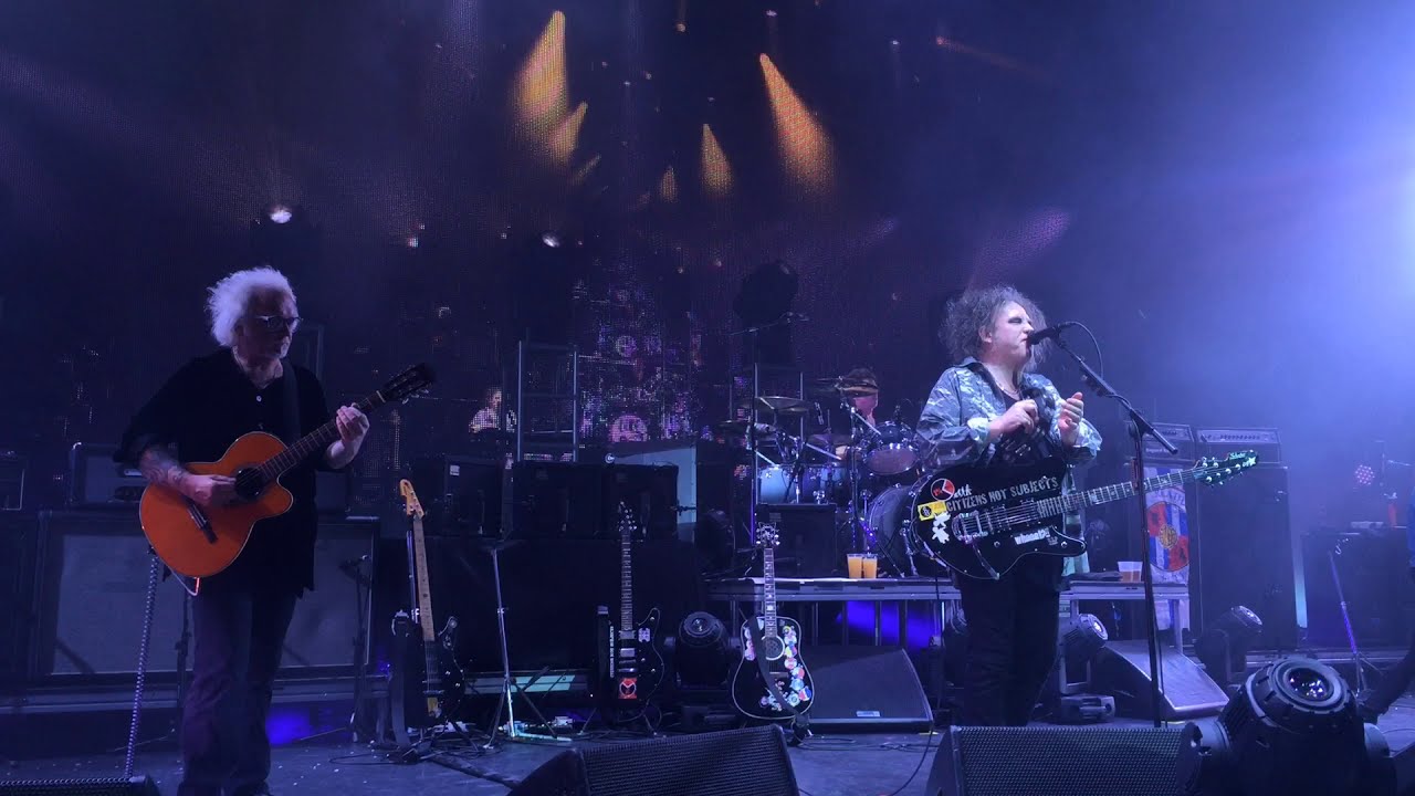 The CuRE - Piggy in The Mirror - London - 22.12.2014