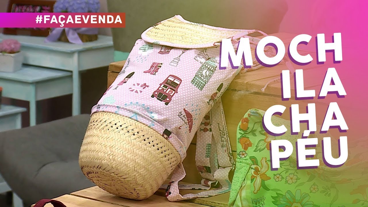 Mochila com chapéu de palha por Angélica Schmitt