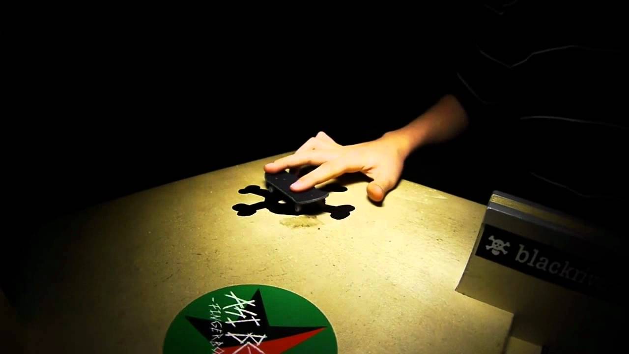 Blackriver Store Berlin - New Year's Montage 2011-2012