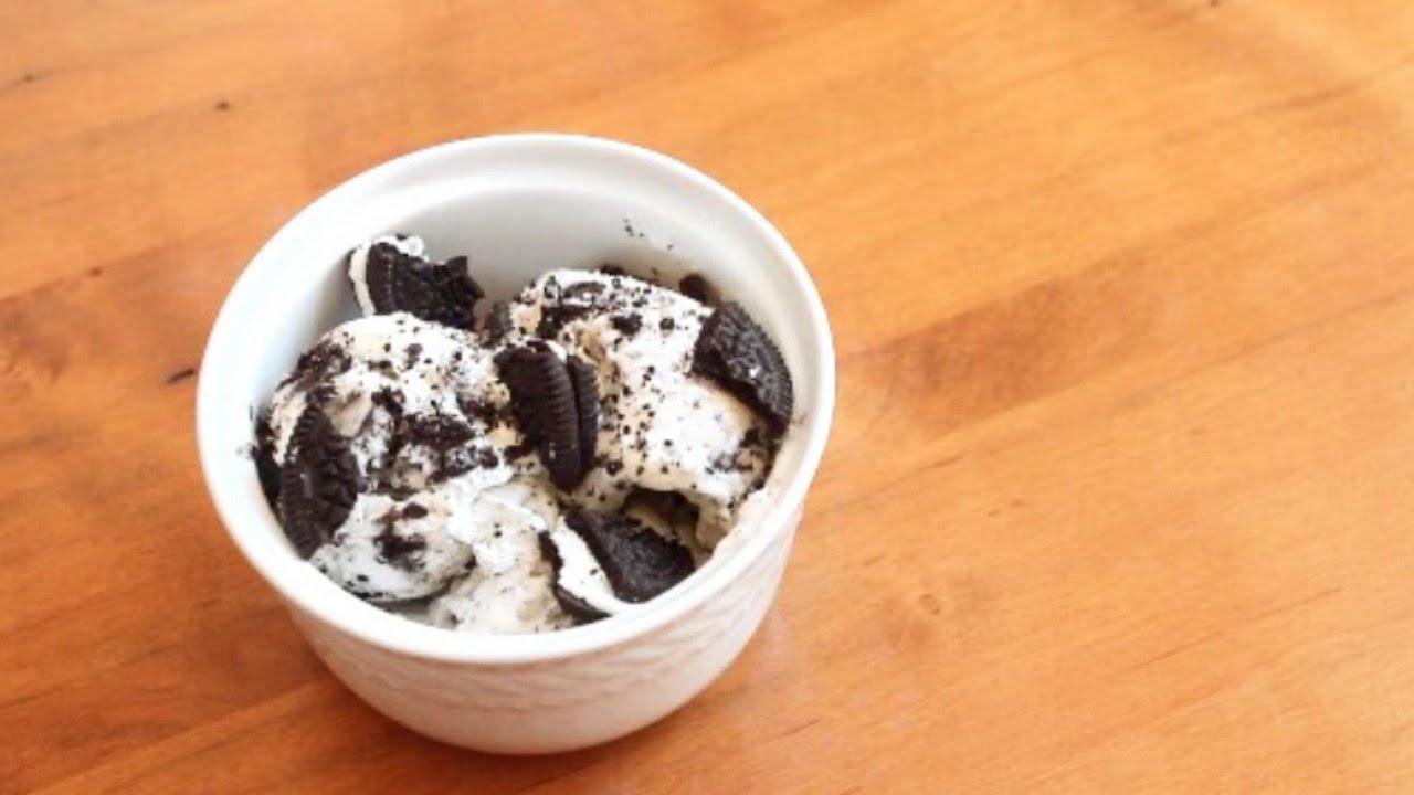 Cookies and Cream Ice Cream | 4 Ingredients