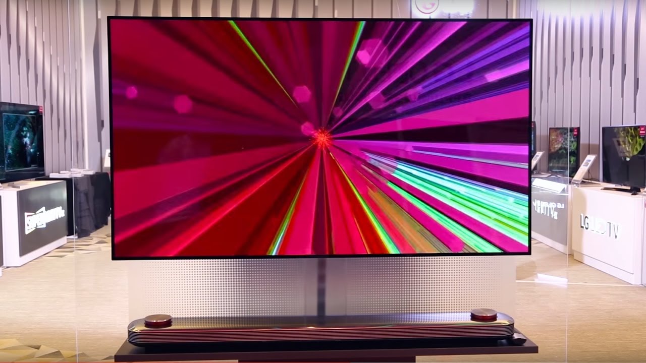 Приклеиваемый телевизор и летающая колонка - новинки LG