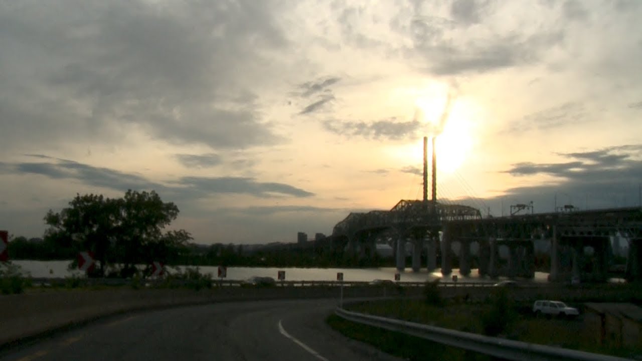Last crossing towards South Shore of Montreal on Pont Champlain Bridge 20190628