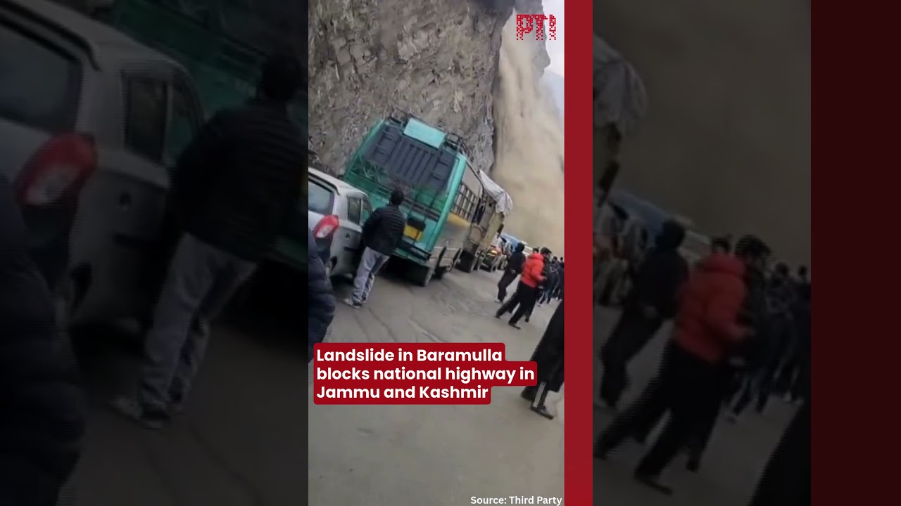 Landslide in Baramulla blocks national highway in Jammu and Kashmir