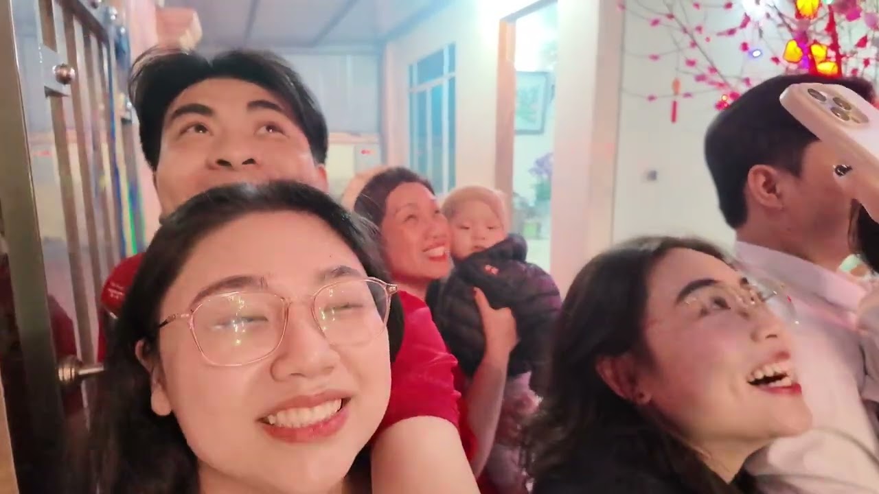 Đón tết 2026 nhà Ngoại