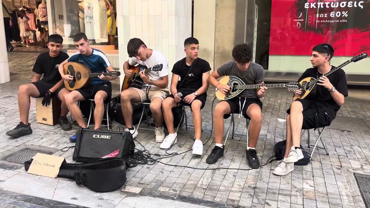 Live Greek Music in Athens by Oi Teketzides #greece #athens #livemusic #oiteketzides #greekmusic