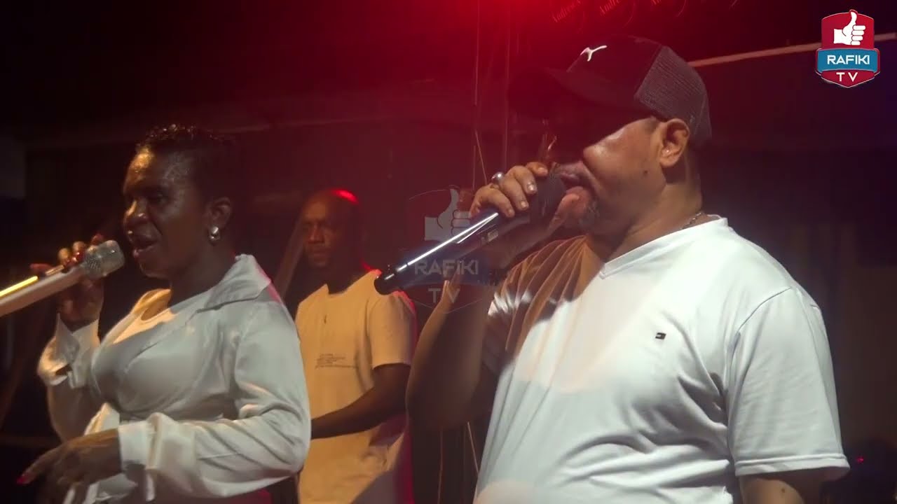 TWANGA PEPETA WAZAZI. LIVE PERFOMANCE JUKWAANI