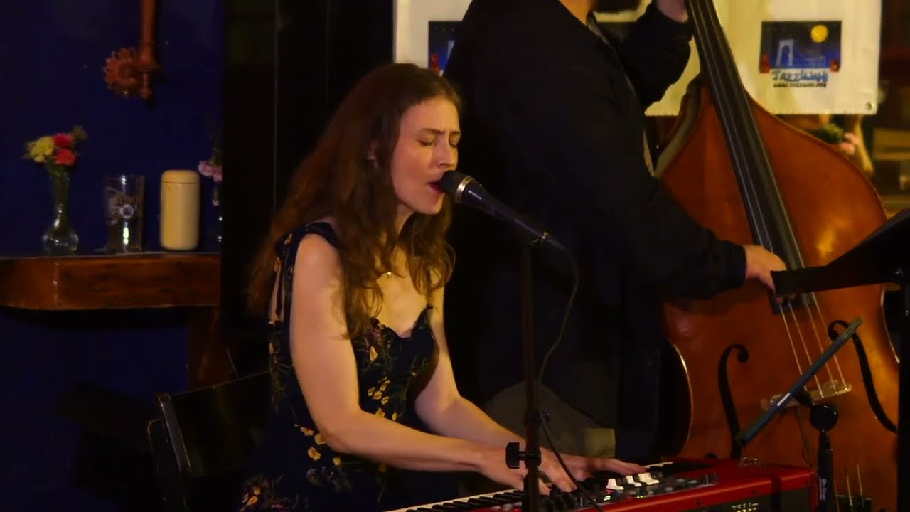 Amanda Addleman Jazz Vocalist & Pianist | Reel 2026