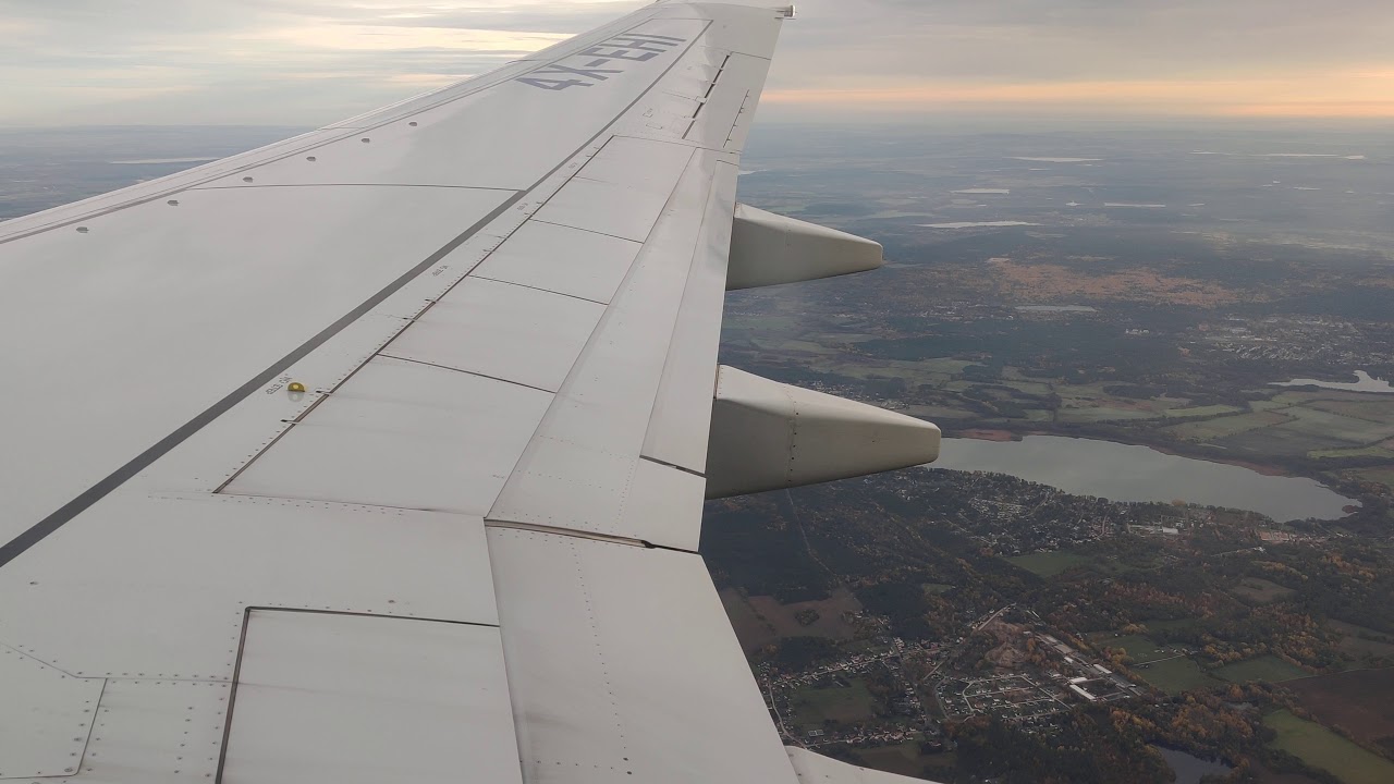 EL AL 737-9 landing in Berlin schoenefeld airport in 4 k