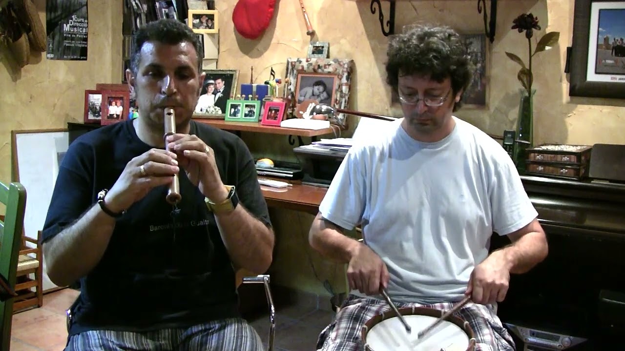 Dansa dels porrots de Silla - Canta, toca i balla