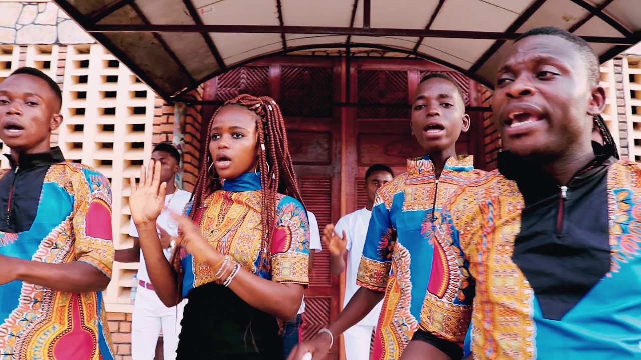 Abbé Jean Grégoire MBODO MBADU, clip officiel Hymne de la paroisse saint Luc de NSioni/Mayombe