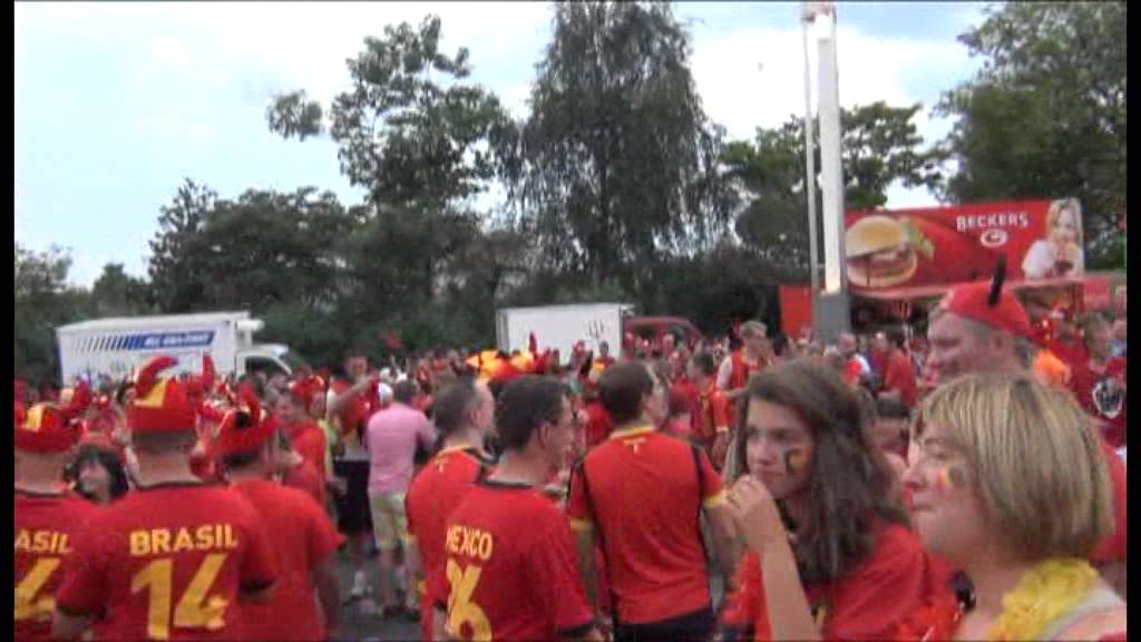 atomium et avant match entre la belgique et les pays bas