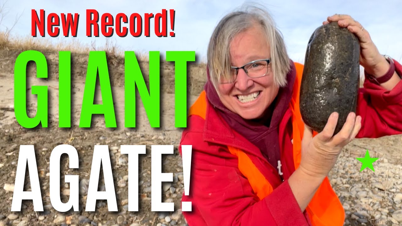 14 LB. AGATE! MONSTER Find on the Yellowstone River - Kate SMASHES her record