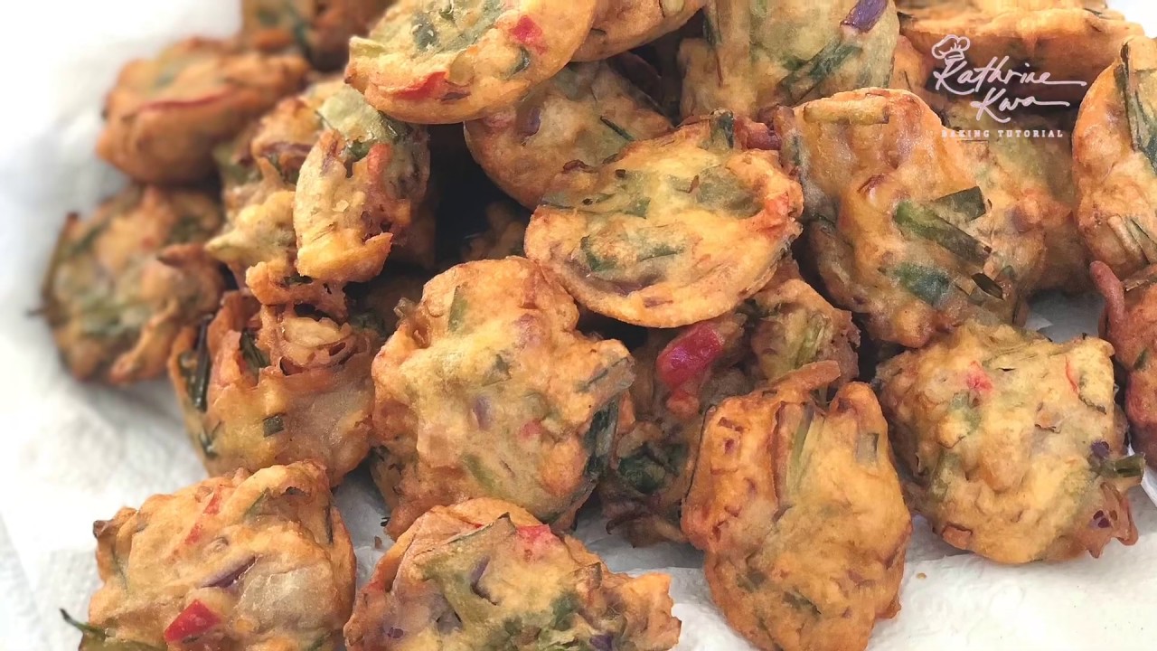 Savoury Chives Crisps / Cucur Bawang  韭菜黄金酥