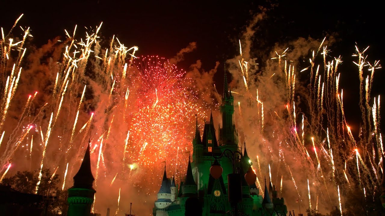EXCLUSIVE AMAZING 4K 2160p DVC Moonlight Magic Fireworks Show - Magic Kingdom - Disney Vacation Club