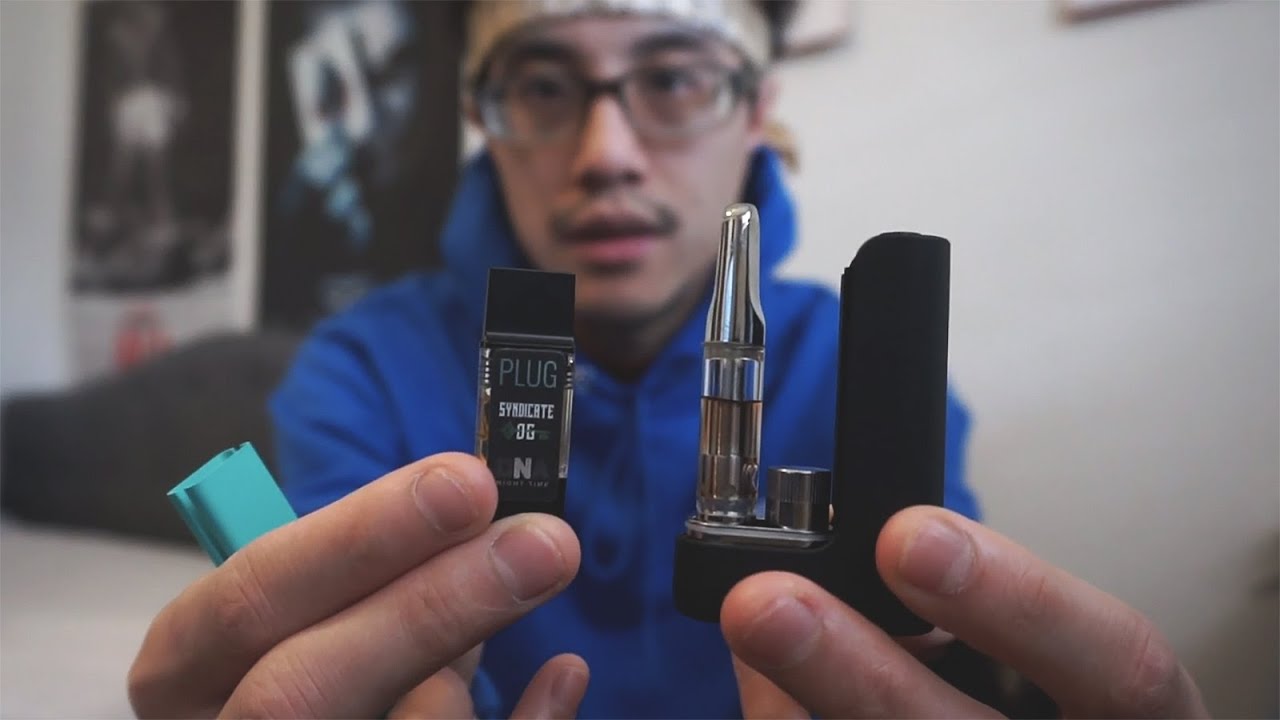 DELTA 8 THC CARTRIDGE & PLUG PLAY BLINKERS