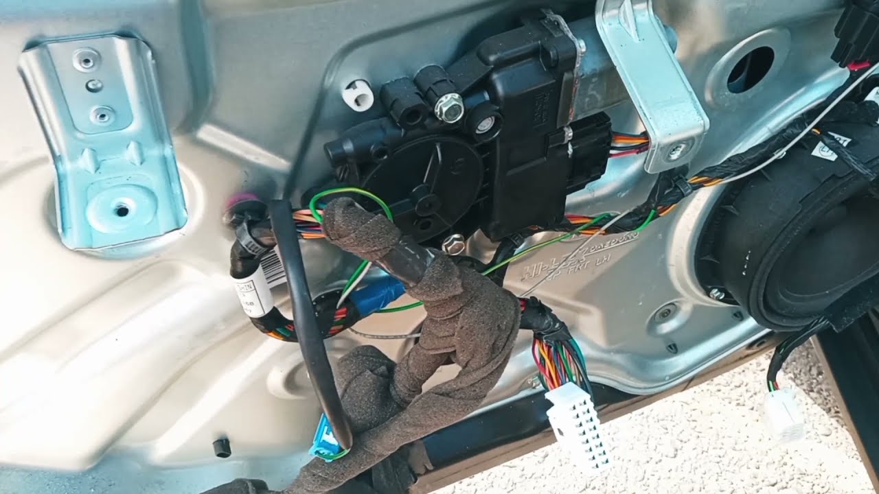 Kia Sorento- defeito no vidro elétrico( dicas) assista até o final😀