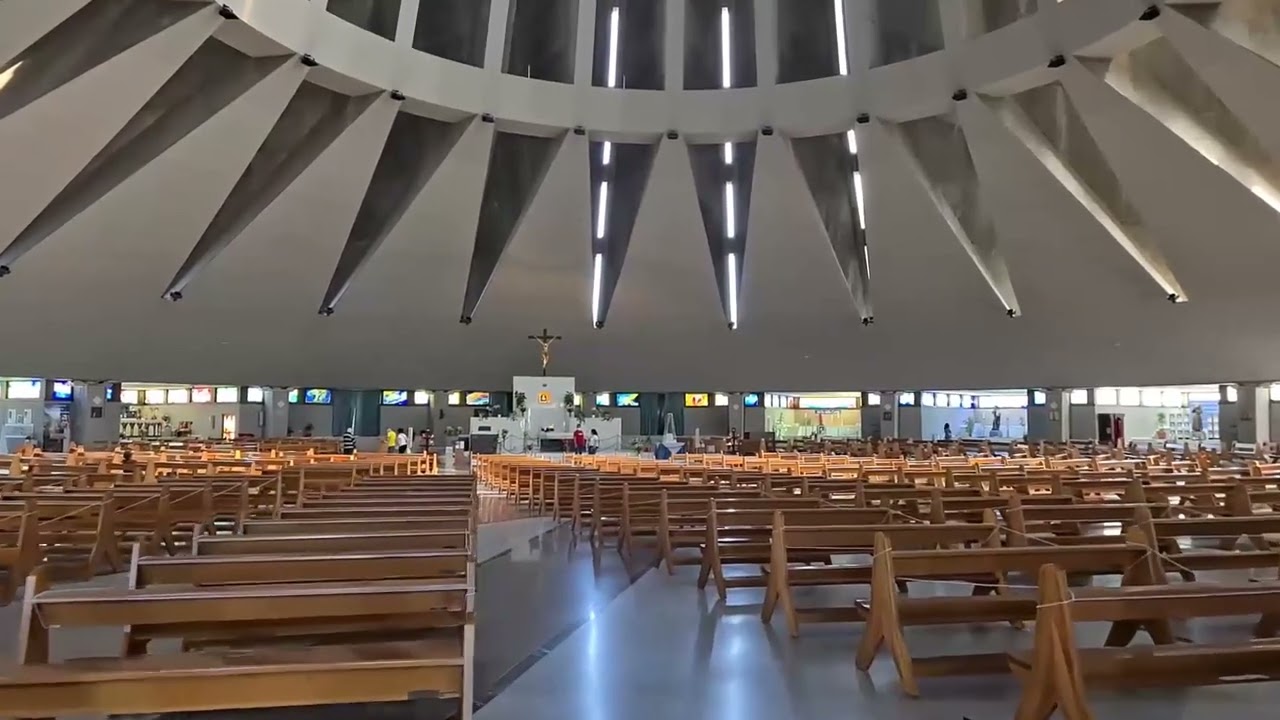 Al Santuario della Madonna delle Lacrime una veglia per invocare la pace nel mondo